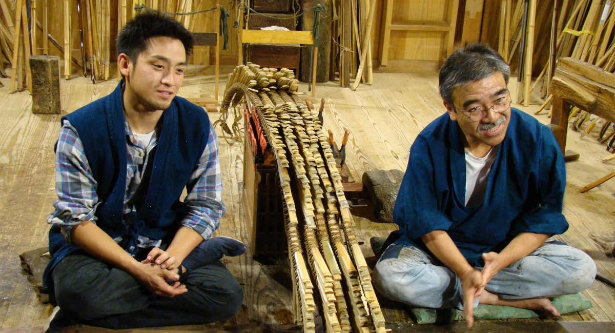 Kanjuro Shibata XXI Sensei met zijn zoon
